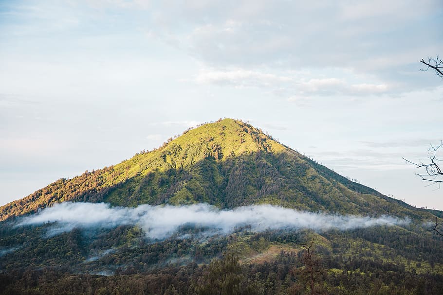 hijau, berawan, hari, petualangan, biru, awan, Guatemala, bukit, padang rumput, gunung, puncak, batu, langit, sinar matahari, pariwisata, pohon, vegetasi, melihat, margasatwa, Latar Belakang, Amerika Tengah, cloudscape, pedesaan, lingkungan Hidup, hutan, rumput, kenaikan, waktu luang, alam, musim semi, matahari terbit, perjalanan, liburan, gunung berapi, awan - langit, keindahan di alam, scenics - alam, adegan yang tenang, ketenangan, tanah, tidak ada orang, menanam, adegan non-urban, di luar rumah, pemandangan, puncak gunung, idilis, tampilan sudut rendah, pembentukan, 2K