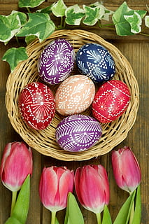 sorbian easter eggs, sorbian easter egg, spring, spring decoration, easter eggs, easter, bossi technology, wax technique, the scratching technique, etching, colorful, design, trend, painted eggs, decorated eggs, diy, osterkarte, easter greeting, easter greetings, blue eggs, colorful eggs, tulips, close up, osterkorb, easter decoration, food, food and drink, basket, no people, freshness, container, close-up, high angle view, still life, pink color, multi colored, pattern, plant, leaf, plant part, wicker, easter egg, indoors, egg, flower, 4K, CC0, public domain, royalty free
