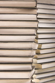 libri, avvicinamento, molti, pila, apprendimento, scuola, formazione scolastica, grande gruppo di oggetti, libro, pubblicazione, ordine, in casa, nessuno, sfondi, fotogramma intero, abbondanza, natura morta, preparativi, carta, modello, di fila, letteratura, ripetizione, libro con copertina rigida, 4K, CC0, dominio pubblico, privo di copyright