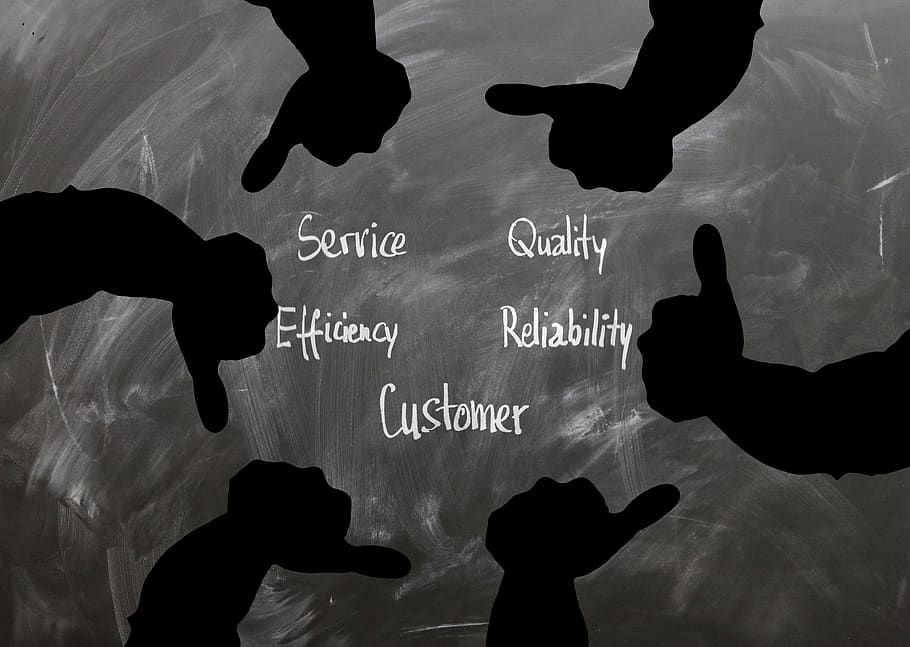 client, M'agrada, thumb, alt, baixar, positiu, negatiu, servei, qualitat, eficiència, fiabilitat, confiança, part interessada, consumidor, receptor, autoritat contractant, base de clients, clients, text, guió occidental, comunicació, persones reals, gent, vista d’angle alt, homes, a l'interior, silueta, mà humana, dues persones, escriure, estils de vida, persona irreconeixible, unió, adult, amor, creativitat, activitat d'oci, part del cos humà, dit, missatge, 4K