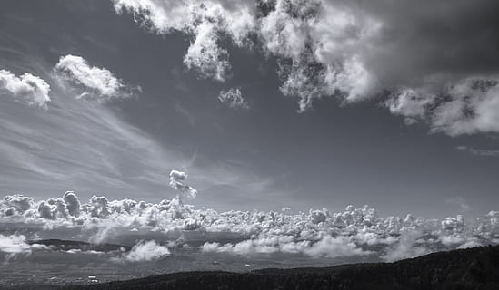 núvols, cel, vista, belchenflue, paisatge, humor, panorama, vista llunyana, suïssa, núvol - cel, escenics - natura, bellesa a la natura, naturalesa, muntanya, cap gent, medi ambient, dia, escena tranquil·la, tranquil·litat, a l'aire lliure, Serra, escena no urbana, idíl·lic, panoràmica, destinacions de viatge, arbre, 5K, CC0, domini públic, lliure de regalies