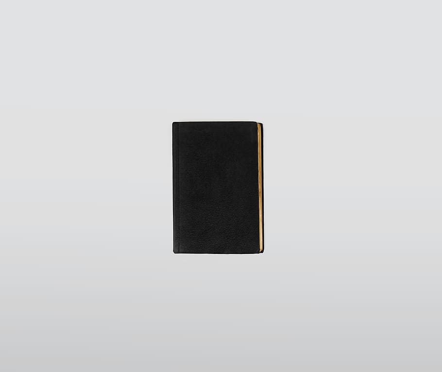 libro nero chiuso, copia spazio, girato in studio, sfondo bianco, in casa, singolo oggetto, nessuno, colore nero, avvicinamento, ritagliare, natura morta, libro, pubblicazione, forma, formazione scolastica, bloc notes, carta, sfondi, direttamente sopra, diario, pelle, vuoto, 4K