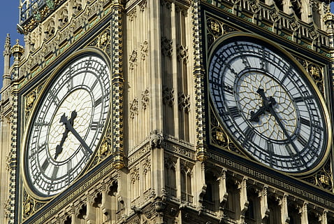 grande, Ben, orologio, Torre, costruzione, architettura, tempo, struttura costruita, esterno dell'edificio, destinazioni di viaggio, turismo, Torre dell'orologio, città, Inquadratura dal basso, storia, viaggio, il passato, quadrante, nessuno, numero romano, giorno, mano minuta, lancetta delle ore, ornato, governo, stile gotico, 1080P, CC0, dominio pubblico, privo di copyright