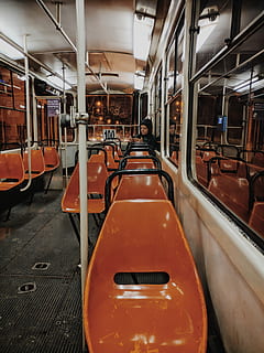 interior del bus, humà, persona, restaurant, menjar, romania, strada oașului 15, cluj-napoca, transport, vehicle, tren, cafeteria, Parc d'atraccions, autobús, taller de menjar, il·luminació, motos aquàtiques, manera de transport, transport públic, buit, en fila, absència, transport per ferrocarril, interior del vehicle, seient, seient del vehicle, a l'interior, tren - vehicle, cap gent, arquitectura, vehicle terrestre, finestra, viatjar, tren de passatgers, vidre - material, tren de metro, 4K, CC0, domini públic, lliure de regalies