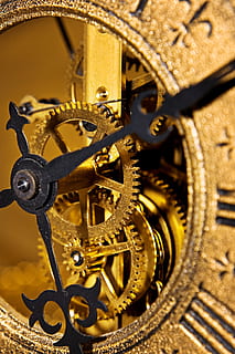 alt, Antiquität, Uhr, Countdown, Frist, wählen, Gold, Std, Mitternacht, Protokoll, Ziffern, Vorbeigehen, Zeiger, Druck, zweite, glänzend, Zeit, zwölf, Jahrgang, sehen, Wind, Wickler, Ausrüstung, Maschinen, Maschinenteil, Metall, Nahansicht, keine Leute, Uhrwerke, goldfarben, drinnen, Instrument der Zeit, Technologie, Muster, Taschenuhr, Stillleben, Rad, industrielle Ausrüstung, Komplexität, Ziffernblatt, 2K, CC0, gemeinfrei, lizenzfrei