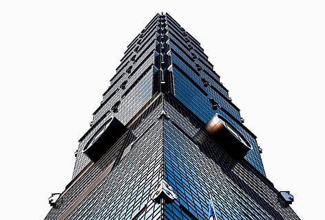orm-eye-view, glasbygning, arkitektur, lav vinkel, bygning, bygningskompleks, kigger op, by, Taipei, arkitektoniske, hjørne bygning, taipei 101, tårn, bygget struktur, bygning udvendig, skyskraber, berømte sted, urban scene, byggebranchen, høj - høj, tag, ingen mennesker, blå, historie, vindue, 5K, CC0, offentligt domæne, royaltyfrie