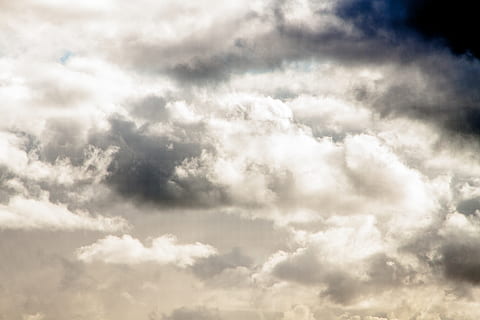 nuvole bianche di Colombo, atmosfera, nuvolosità, nuvole, Cloudscape, nuvoloso, nuvole scure, luce del giorno, Paradiso, alto, natura, panoramico, cielo, spazio, nuvola - cielo, sfondi, bellezza nella natura, vento, scenics - natura, cielo drammatico, ambiente, nessuno, luce del sole, soffice, all'aperto, giorno, cielo lunatico, sole, meteorologia, morbidezza, luminosa, 4K, CC0, dominio pubblico, privo di copyright