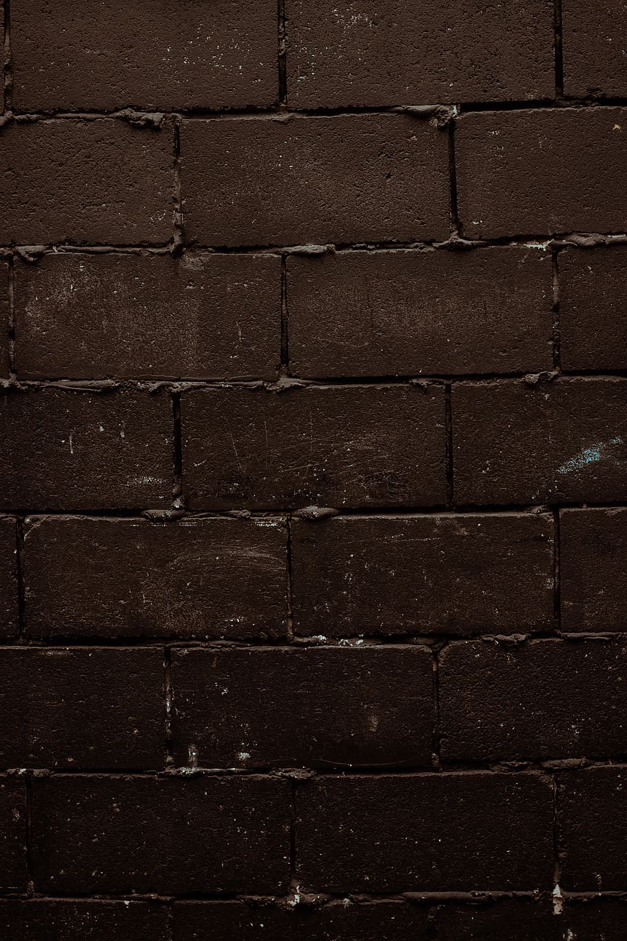 Brun, beton, mursten, murværk, cement, konstruktion, mørk, mønster, ru, solid, sten-, overflade, struktur, væg, tapet, baggrunde, fuld ramme, tekstureret, bygget struktur, murbygningsfunktion, arkitektur, ingen mennesker, tæt på, murstens væg, gentagelse, bygning udvendig, dag, gulve, byggemateriale, grå, tekstureret effekt, 5K