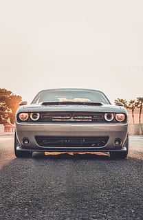 graues Auto, Transport, Auto, Automobil, Fahrzeug, Sportwagen, Reifen, Coupe, Rad, Maschine, Autoreifen, städtisch, draußen, gesprochen, Leichtmetallfelge, scape, Grill, Sommer-, bedeuten, Muskel, Beleuchtung, Transportmittel, Kraftfahrzeug, Landfahrzeug, Straße, Himmel, Oldtimer, Retro-Stil, Tag, Natur, keine Leute, klarer Himmel, kopieren sie platz, Stadt, stationär, Metall, Reise, Luxus, 5K, CC0, gemeinfrei, lizenzfrei