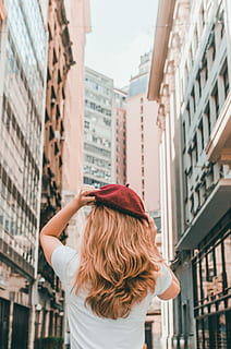 photo, girl, wearing, red, hat, back view, blond, blonde, blur, buildings, city, depth of field, downtown, fashion, female, focus, hair, hairstyle, headwear, model, person, photoshoot, style, one person, built structure, architecture, building exterior, rear view, leisure activity, real people, women, lifestyles, building, focus on foreground, standing, day, waist up, adult, outdoors, 4K, CC0, public domain, royalty free