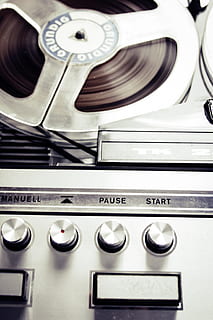 technology, audio, record, player, vinyl, vintage, appliance, music, indoors, close-up, stove, control, knob, arts culture and entertainment, equipment, kitchen, no people, burner - stove top, domestic kitchen, domestic room, metal, household equipment, audio equipment, home, electricity, steel, electrical equipment, alloy, silver colored, 2K, CC0, public domain, royalty free