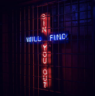 lys, neon, Port, flare, elektronik, lcd-skærm, overvåge, Skærm, symbol, laser, trafiklys, resultattavle, ur, by, by-, metropol, bygning, digitalt ur, meddelelse, tekst, vestlige script, belyst, skilt, ingen mennesker, nat, rød, stort bogstav, nummer, glødende, belysningsudstyr, Information, vejledning, tæt på, arkitektur, retning, informationsskilt, blå, 4K, CC0, offentligt domæne, royaltyfrie