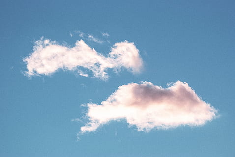illustration de nuages, nuage - ciel, ciel, bleu, la nature, vent, beauté dans la nature, arrière-plans, personne, tranquillité, cloudscape, idyllique, couleur blanche, atmosphère, duveteux, paradis, environnement, paysages - nature, journée, religion, en plein air, liberté, météorologie, brillant, douceur, 4K, CC0, domaine public, libre de droits