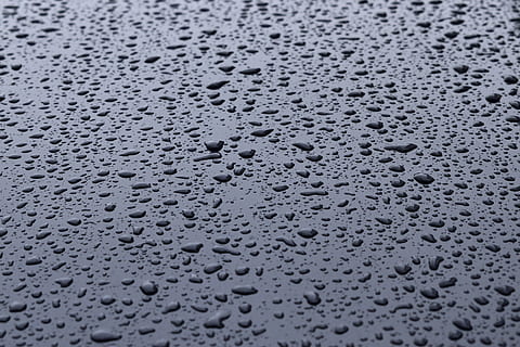 Probe, Tapete, abstrakt, Struktur, Textil-, Regen, Tau, grau, Vollbild, Hintergründe, nass, fallen, Wasser, keine Leute, Nahansicht, Muster, Regentropfen, Regenzeit, Glas - Material, drinnen, Natur, texturiert, Fenster, Monsun, Tag, Reinheit, 4K, CC0, gemeinfrei, lizenzfrei