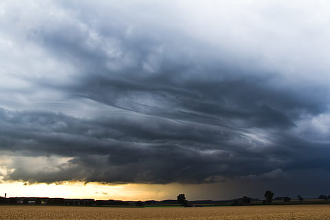 natur, himmel, Sky, tordenvejr, cloudformation, mørke skyer, dramatisk, stormjagt, bayern, dramatisk himmel, vejrstemning, skyer form, atmosfære, dramatiske skyer, smuk, drama, storm skyer, frem, storm, winder stimmung, skybrud, mørk himmel, sky - himmel, skønhed i naturen, scenics - natur, miljø, landskab, storm sky, overskyet, rolig scene, ro, jord, Mark, ikke-urbane scene, udendørs, ingen mennesker, plante, ildevarslende, magt i naturen, 5K, CC0, offentligt domæne, royaltyfrie