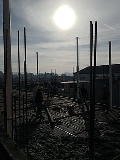 constructie, terase, arhitectură, tavan, structura, cer, oameni adevărați, bărbați, natură, nor - cer, soare, în aer liber, stiluri de viață, construită, oameni, lumina soarelui, lungime totală, exteriorul clădirii, siluetă, apus de soare, permanent, zi, 4K, CC0, domeniu public, fără drepturi de autor