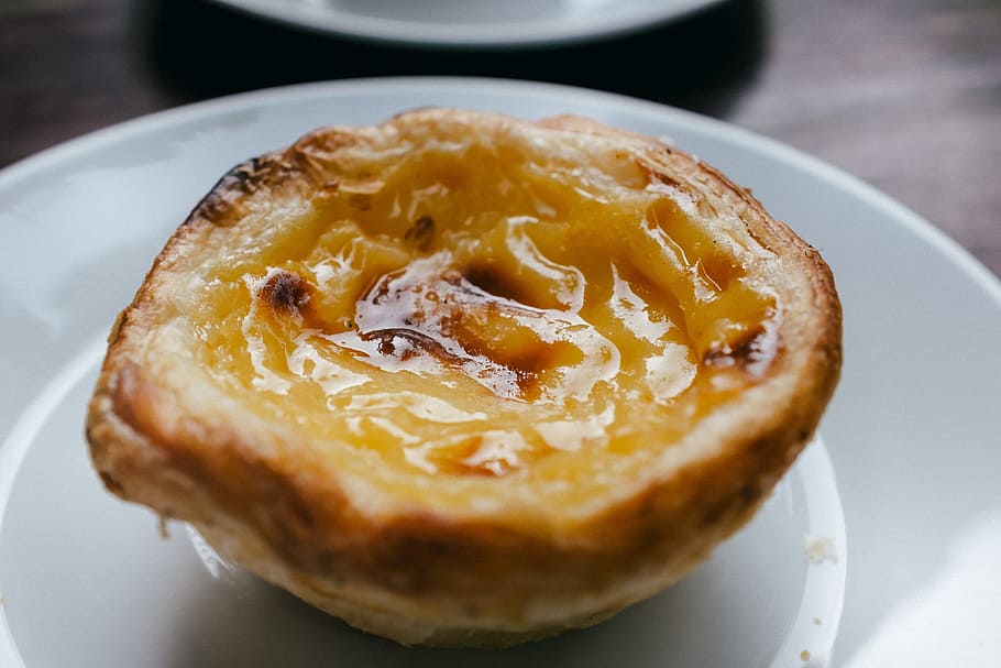 pastel de nata, fons, al forn, fleca, belem, pastís, primer pla, pastisseria, cuina, natilles, de, postres, ou, centrar-se en primer pla, menjar, menjar i beguda, francès, frescor, vista d’angle alt, a l'interior, indulgència, lisboa, nata, cap gent, pasteis, pastel, placa, portugal, portuguès, saborós llest per menjar, servir, mida, berenar, natura morta, dolç, menjar dolç, taula, tarta, temptació, tradicional, típic, blanc, llest per menjar, pastís dolç, element de pastisseria al forn, pastís - postres, pastisseria saborosa, menjar còmode, 4K