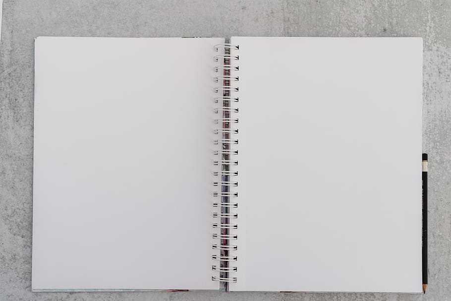 llibreta oberta, quadern d’espiral, bloc de notes, paper, llibre, publicació, còpia espai, en blanc, espiral, a l'interior, cap gent, tir de l'estudi, pàgina, natura morta, educació, Color blanc, primer pla, subministrament d’oficina, obert, fons blanc, oficina, carpeta d'anelles, netejar, 5K