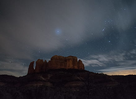 fotografía de paisaje, marrón, cañón, noche estrellada, montaña, estrella, nube, noche, silueta, larga exposición, Utah, paisaje, Estados Unidos, naturaleza, Desierto, scenics, arenisca, cielo, sudoeste de estados unidos, roca - objeto, al aire libre, Arizona, parque Nacional, lugar famoso, belleza en la naturaleza, nadie, nube - cielo, viaje, Valle, estrella - espacio, formacion de roca, majestuoso, parque nacional de arcos, 5K, CC0, dominio público, libre de derechos