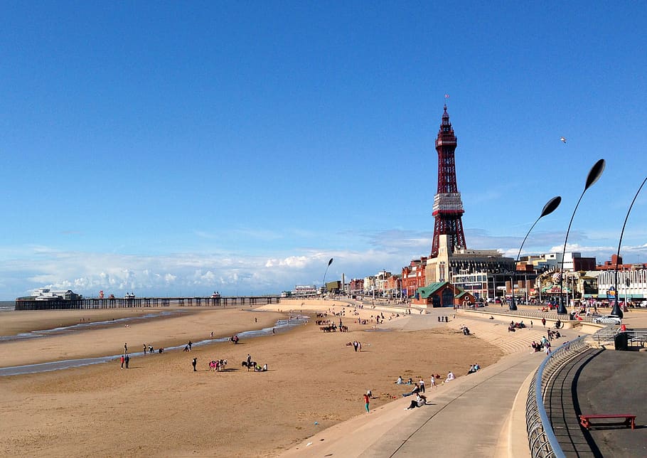 blackpool, věž, pobřeží, pláž, Anglie, molo, budova, moře, krajina, promenáda, britský, písek, lancashire, upláchnout, západ slunce, Dovolená, cestovní ruch, architektura, letní, nebe, stavba, město, destinace, cestovat, Příroda, kopie prostor, exteriér budovy, náhodné osoby, den, modrý, přeprava, dav, voda, přistát, venku, způsob dopravy, panoráma města, 2K