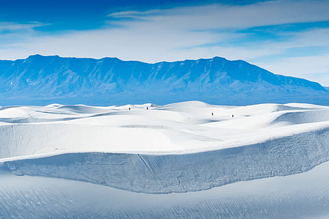 nisip, Munte, nori, cer, călătorie, aventură, deşert, oameni, temperatura rece, iarnă, zăpadă, scenice - natura, o scenă liniștită, frumusețe în natură, liniște, de munte, mediu inconjurator, peisaj, scenă non-urbană, un munte acoperit de zăpadă, natură, zi, nici o persoana, nor - cer, idilic, varf de munte, 4K, CC0, domeniu public, fără drepturi de autor