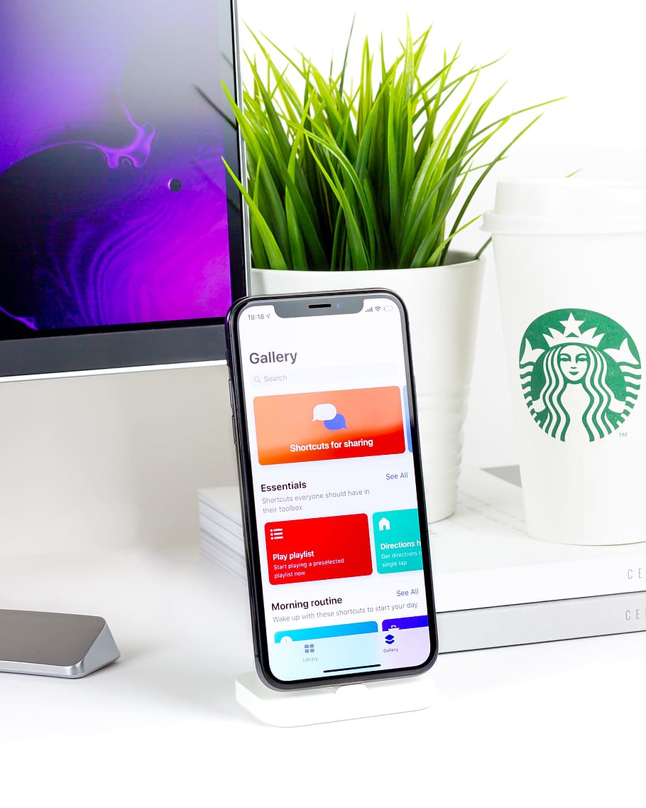 espai, gris, iphone x, taula, iphone, moll, smartphone, ordinador, starbuck, escriptori, planta en test, inspiració del disseny, disseny, poma, netejar, mínim, oficina, casa, blanc, treballar, estació de treball, uxdesign, ux, tecnologia, planta, comunicació, a l'interior, cap gent, pantalla, creixement, tecnologia sense fils, pantalla tàctil, naturalesa, connexió, Color blanc, representació, creativitat, negocis, tauleta digital, planta d'interior, 4K