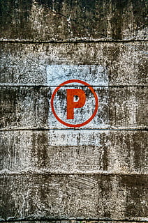 logo p bulat, semen, merapatkan, warna, beton, eksterior, dilukis, padat, dinding batu, struktur, simbol, permukaan, urban, dinding, fitur dinding - bangunan, tidak ada orang, Arsitektur, struktur yang dibangun, warna oranye, hari, merah, lingkaran, bertekstur, bentuk geometris, di luar rumah, bahan kayu, bentuk, bata, tanda, dinding bata, lapuk, komunikasi, 5K, CC0, domain publik, bebas royalti