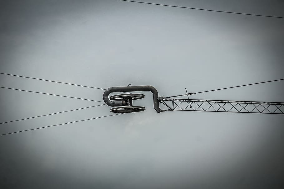 mechanický, perspektivní, detail, stroj, technika, kabel, spojení, nikdo, nízký úhel pohledu, elektřina, viněta, kov, nebe, elektrické vedení, kopie prostor, den, technologie, zdroj napájení, Příroda, lano, venku, most, most - mužská konstrukce, napájecí kabel, 5K