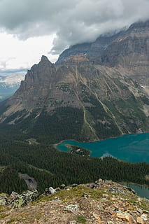 Canadà, muntar schaffer, muntanya, arbre, senderisme, allotjar-se, llac, escenics - natura, núvol - cel, bellesa a la natura, cel, escena tranquil·la, tranquil·litat, Serra, medi ambient, paisatge, aigua, escena no urbana, naturalesa, dia, idíl·lic, remot, cap gent, planta, a l'aire lliure, formació, cim de muntanya, 5K, CC0, domini públic, lliure de regalies
