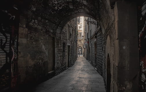 isola, architettura, direzione, la strada davanti, struttura costruita, costruzione, arco, nessuno, prospettiva decrescente, in casa, caratteristica della parete, il passato, storia, portico, vecchio, corridoio, vicolo, giorno, stretto, vuoto, colonna architettonica, muro di pietra, luce alla fine del tunnel, 5K, CC0, dominio pubblico, privo di copyright