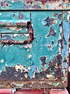 rust, flake, maling, metal, turkis, forvitret, skrælle af, gammel, nedgang, dårlig stand, skrællet, ingen mennesker, kørt ned, rusten, forringelse, tæt på, fuld ramme, baggrunde, beskadiget, dør, dag, tekstureret, indgang, forladt, ødelagt, turkisfarvet, 2K, CC0, offentligt domæne, royaltyfrie