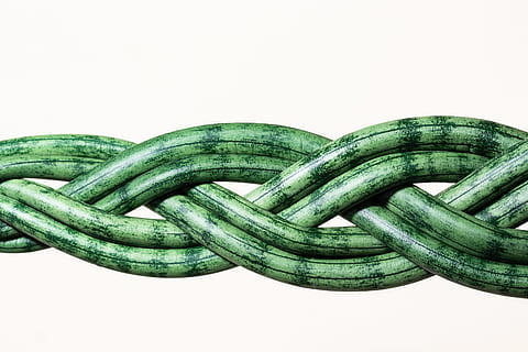 green rope, connection, no people, studio shot, strength, close-up, white background, chain, indoors, cut out, security, metal, still life, complexity, green color, safety, pattern, shape, copy space, attached, textured, 5K, CC0, public domain, royalty free