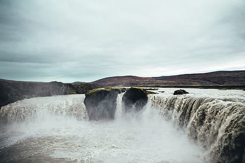 jeram, membentuk, sungai, menjadi, dangkal, gunung, Islandia, awan, dingin, mengalir, kabut, di luar rumah, penuangan, batu, kecepatan, semprot, aliran, air terjun, bersih, kondensasi, arus, lingkungan Hidup, ekstrim, cair, gerakan, alam, jurang, pukulan ombak, Streaming, pasang, perjalanan, bergolak, vertikal, air, gelombang, putih, musim dingin, scenics - alam, keindahan di alam, langit, awan - langit, paparan panjang, tidak ada orang, air mengalir, adegan non-urban, hari, pemandangan, kekuatan di alam, kekuasaan, 2K, CC0, domain publik, bebas royalti