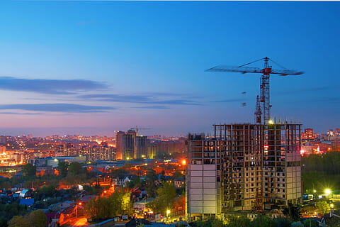 mimariler, , ufa, blok, inşa etmek, bina, çimento, beton, inşaat, vinç, sanayi, proje, yapıları, uzun boylu, kentsel, Kent, Cityscape, dış, aydınlatılmış, ışık, hareket, gece, açık havada, yol, faliyet alani, sahne, gökyüzü, ufuk çizgisi, sokak, yapı, trafik, seyahat, alaca karanlık, mimari, yapılı yapı, dış yapı, doğa, uzun - yüksek, kule, bulut - gökyüzü, akşam karanlığı, insansız, mavi, makinalar, gelişme, modern, ofis binası dış, gökdelen, 2K, CC0, kamu malı, telif ücretsiz