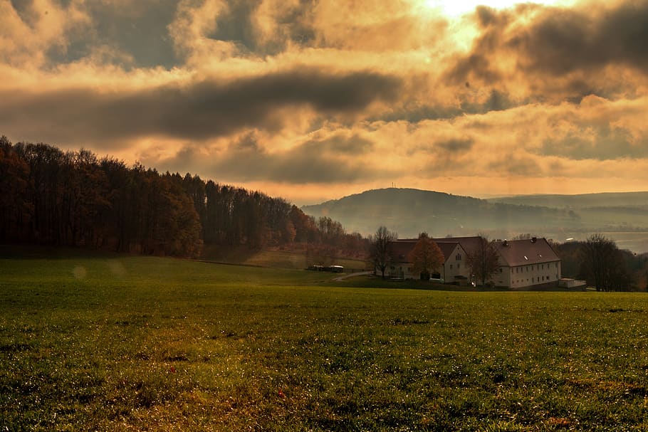 luce del sole, cielo, Dresda, nuvola - cielo, ambiente, scenics - natura, paesaggio, bellezza nella natura, pianta, terra, scena tranquilla, la tranquillità, natura, erba, albero, campo, nessuno, architettura, tramonto, scena rurale, scena non urbana, all'aperto, 5K