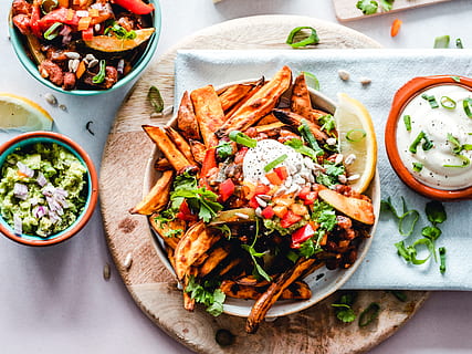 vegetable salad, food and drink, food, ready-to-eat, vegetable, freshness, healthy eating, taco, still life, mexican food, meat, plate, indoors, tortilla - flatbread, directly above, no people, indulgence, close-up, meal, high angle view, herb, tray, temptation, pita bread, 4K, CC0, public domain, royalty free