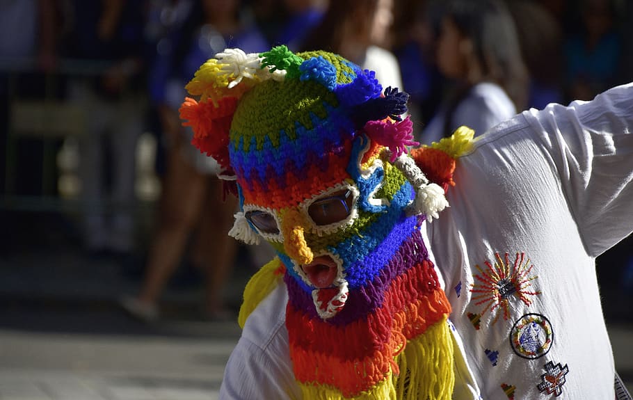folklore, devoció, flors, pilar, Saragossa, celebració, esdeveniment, multicolor, centrar-se en primer pla, art i artesania, creativitat, representació, persones incidentals, primer pla, dia, artesania, cultura i entreteniment artístic, disfressa, disfressar-se, representació animal, tèxtil, roba, blau, màscara, carnaval - esdeveniment de celebració, Festival, 5K