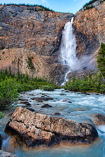 scénique, vue, cascades, falaise, environnement, des chutes, couler, écoulement, paysage, les montagnes, la nature, photographie de nature, fond d'écran nature, rapides, roches, rocheux, des pierres, courant, des arbres, eau, l'écoulement de l'eau, cascade, région sauvage, bois, Roche, rock - objet, solide, mouvement, paysages - nature, beauté dans la nature, terre, formation rocheuse, personne, longue exposition, journée, mouvement flou, mer, scène non urbaine, pouvoir dans la nature, plante, en plein air, eau qui coule, 2K, CC0, domaine public, libre de droits