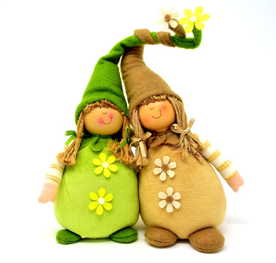 amics, afecte, imp, imp de primavera, deco, divertit, nan, verd, dolç, figura, bonic, són, decoració, nina, tallar, fons blanc, celebració, joguina, tir de l'estudi, infància, color verd, festa, a l'interior, Nadal, diversió, representació humana, representació, vacances - esdeveniment, joguina de peluix, art i artesania, 4K