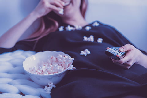 happy, woman, watching, tv, eats, popcorn, night, human body part, holding, one person, human hand, technology, food and drink, food, hand, midsection, adult, communication, indoors, close-up, sitting, wireless technology, dairy product, bowl, mobile phone, women, 5K, CC0, public domain, royalty free