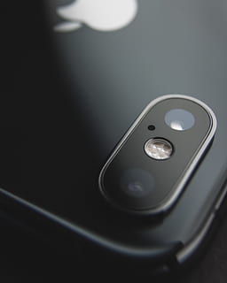 iphone 8 สีดำ, อิเล็กทรอนิกส์, โทรศัพท์, โทรศัพท์มือถือ, เม้าส์, ฮาร์ดแวร์, คอมพิวเตอร์, iPhone, ในบ้าน, การออกแบบตกแต่งภายใน, iPod, สีเทา, ขาว, เนื้อผ้า, คอนแทคเลนส์, อาหาร, รังผึ้ง, น้ำผึ้ง, วัยรุ่น, อลูมิเนียม, ใกล้ชิด, เทคโนโลยี, มุมมองมุมสูง, ไม่มีคน, สัมพันธ์, ไฟฟ้า, ควบคุม, ตาราง, สายเคเบิล, สีดำ, สตูดิโอยิง, พื้นที่การคัดลอก, การผลิตเชื้อเพลิงและพลังงาน, ยังมีชีวิตอยู่, มุ่งเน้นไปที่เบื้องหน้า, อุปกรณ์คอมพิวเตอร์, ส่องสว่าง, การสะท้อน, อุปกรณ์ไฟฟ้า, หลอดไฟฟ้า, 4K, CC0, โดเมนสาธารณะ, ค่าลิขสิทธิ์ฟรี