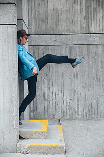 green, blazer shoes step, style photo, Fashion, Men, Mens Fashion, Profile, Hipster, one person, full length, casual clothing, leisure activity, lifestyles, architecture, real people, side view, day, young adult, wall - building feature, clothing, built structure, young men, building exterior, adult, wall, outdoors, concrete, 4K, CC0, public domain, royalty free