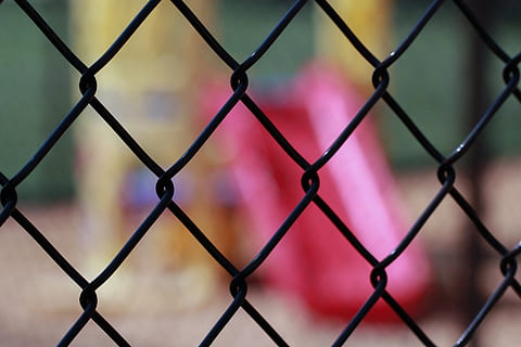 fence, grid, games, children, summer, encloses, park, chainlink fence, safety, security, protection, barrier, boundary, pattern, focus on foreground, no people, metal, close-up, full frame, backgrounds, day, outdoors, pink color, nature, crisscross, 5K, CC0, public domain, royalty free