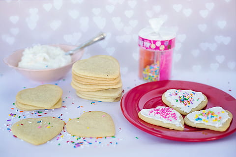 heart pie, dish, sprinkle, baking, biscuit, biscuits, bread, butter, cake, candy, cream, dairy product, delicious, epicure, food, hearts, holidays, homemade, pastry, plate, still life, sugar, sweets, tasty, traditional, valentines, food and drink, sweet, sweet food, indulgence, dessert, ready-to-eat, baked, indoors, freshness, multi colored, close-up, no people, table, spoon, pink color, eating utensil, sprinkles, focus on foreground, temptation, breakfast, floral pattern, 5K, CC0, public domain, royalty free