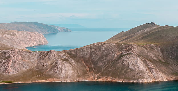 munte maro, în aer liber, natură, teren, ocean, apă, mare, linia țărmului, promontoriu, Rusia, coastă, Munte, lacul Baikal, stepa teherană, peninsulă, stâncă, pantă, lac, câine, Newfoundland, animal de companie, frumusețe în natură, scenice - natura, cer, liniște, o scenă liniștită, scenă non-urbană, zi, obiect de rocă, formatie rock, nici o persoana, solid, idilic, formare, craterul vulcanic, litoral stâncos, 4K, CC0, domeniu public, fără drepturi de autor