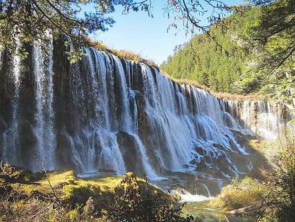 wodospady, rzeka, trawa, drzewa, Zielony, Natura, skały, wodospad nuoerliang, jiuzhaigou, Chiny, drzewo, scenics - natura, woda, wodospad, roślina, Płynąca woda, piękno natury, długa ekspozycja, wylądować, las, żadnych ludzi, ruch, dzień, środowisko, scena pozamiejska, skała, spokojna scena, wzrost, płynący, moc w naturze, na dworze, Spadająca woda, 2K, CC0, domena publiczna, darmowe zdjęcia