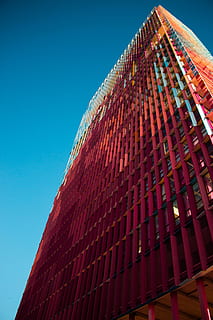 la tour, ciel, rouge, Orange, ville, paysages, fond d'écran, bleu, reflets, coloré, Couleur, couleurs, insta, haute, gros, moderne, minimalisme, extérieur du bâtiment, architecture, structure construite, bâtiment, faible angle de vue, ciel clair, la nature, extérieur d'immeuble de bureaux, personne, journée, grand - haut, lumière du soleil, Bureau, en plein air, gratte ciel, 5K, CC0, domaine public, libre de droits