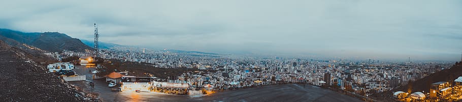 iran, bame tehran, muntanya, ennuvolat, tehran, vista des de dalt, تهران, cel, سمان, بام تهران, Darrera versió, باران, ciutat, ایران, panorama, multitud, vista d’angle alt, grup de persones, arquitectura, naturalesa, exterior de l'edifici, núvol - cel, paisatge urbà, panoràmica, persones reals, estructura construïda, paisatge, gent, adult, dia, a l'aire lliure, 8K