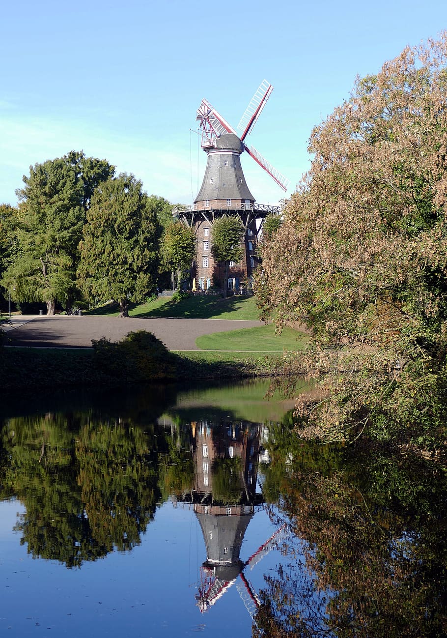 brema, mulino a vento, ala del mulino, mulino, parco, centro storico, storicamente, lago, stagno, mirroring, pianta, albero, acqua, riflessione, cielo, struttura costruita, architettura, natura, combustibile e produzione di energia, giorno, nessuno, turbina eolica, turbina, conservazione dell'ambiente, colore verde, lungomare, crescita, energia eolica, all'aperto, 4K