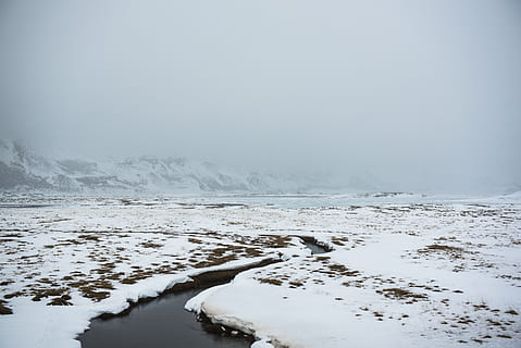 hvidt felt, natur, bjerg, udendørs, is, sne, island, gletscher, tåge, vand, ocean, hav, rejse, skyer, vinter, bjergkæde, landskab, isbjerg, jord, havbølger, kold temperatur, scenics - natur, skønhed i naturen, miljø, ro, ingen mennesker, Frosset, rolig scene, himmel, kopiere plads, hvid farve, ekstremt vejr, snedækket bjerg, sner, 5K, CC0, offentligt domæne, royaltyfrie